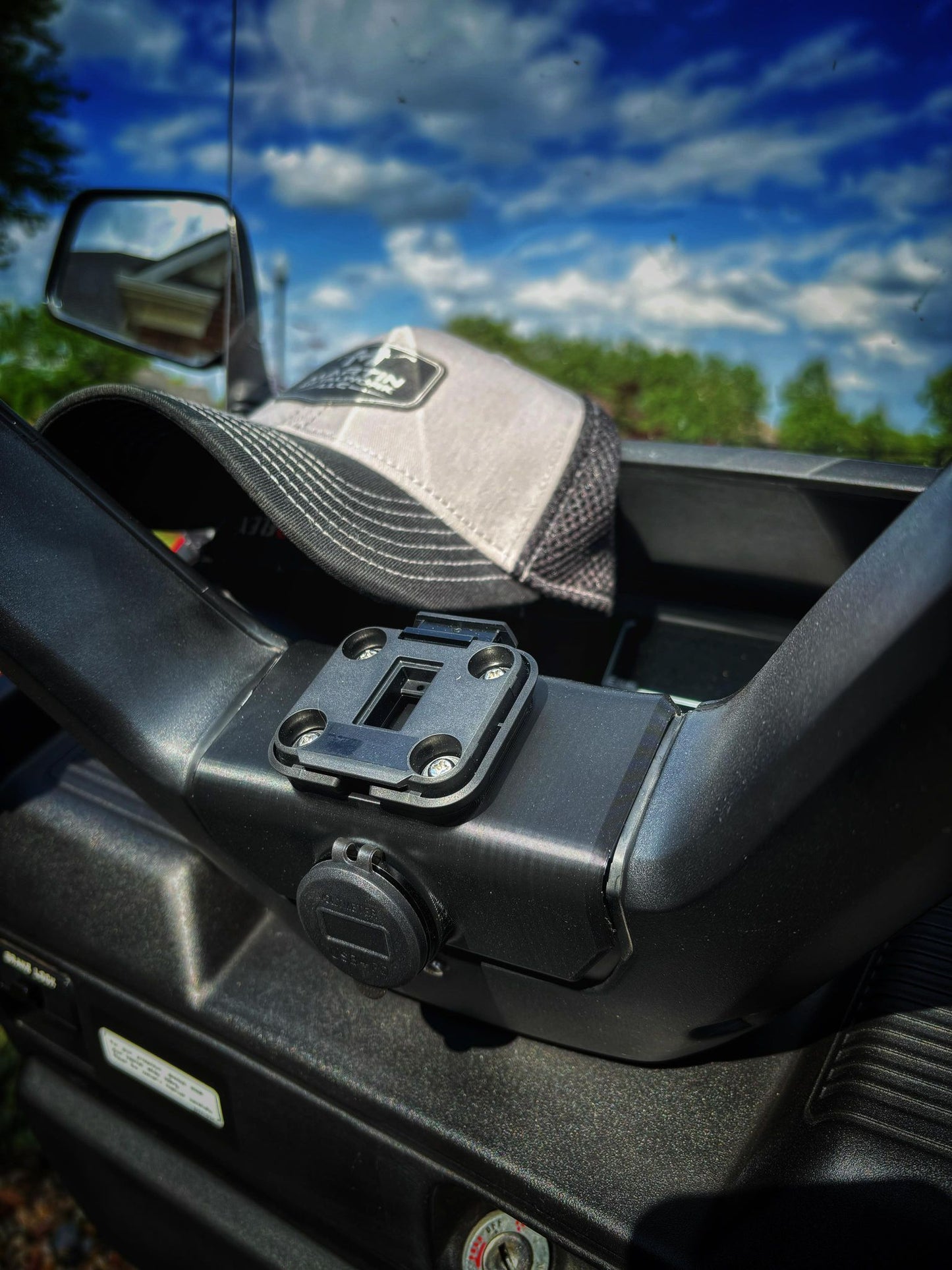Honda Helix Steering Wheel Phone & GPS Mount – 3D Printed PETG, Power Port Ready, Custom Scooter Accessory