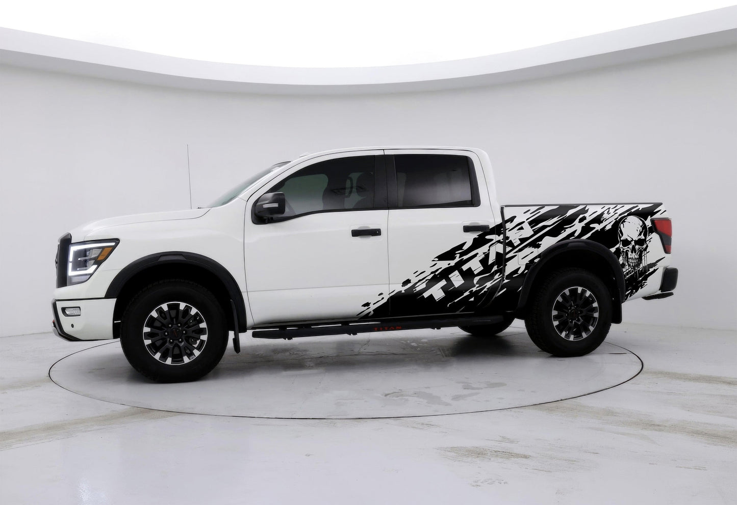 Nissan Titan Skull Mud Splash Decal. (With Skull / No Skull) #6862