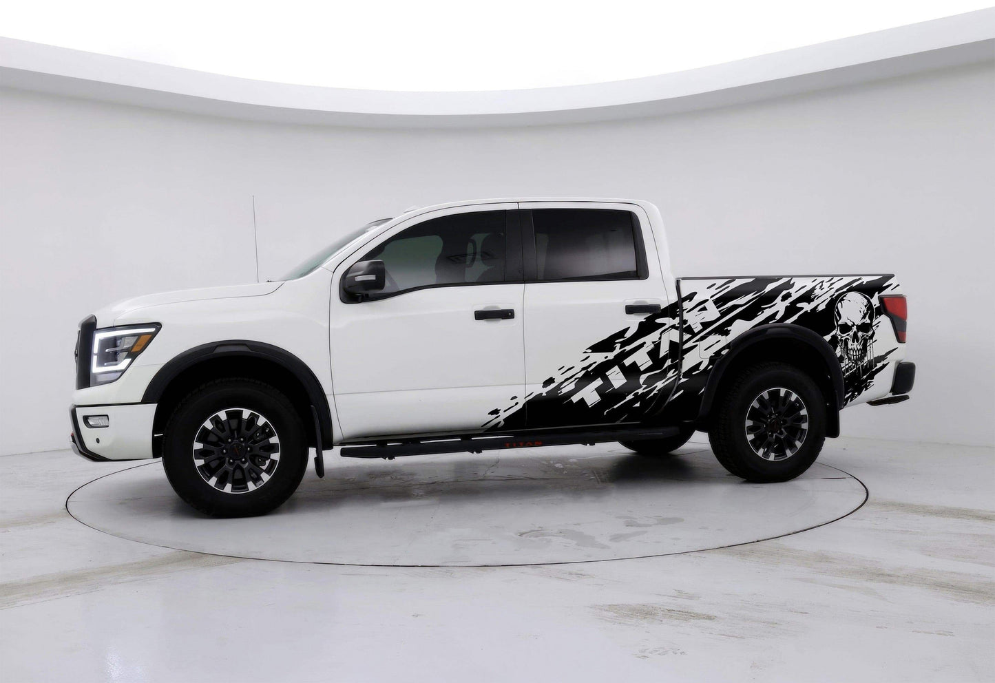 Nissan Titan Skull Mud Splash Decal. (With Skull / No Skull) #6862
