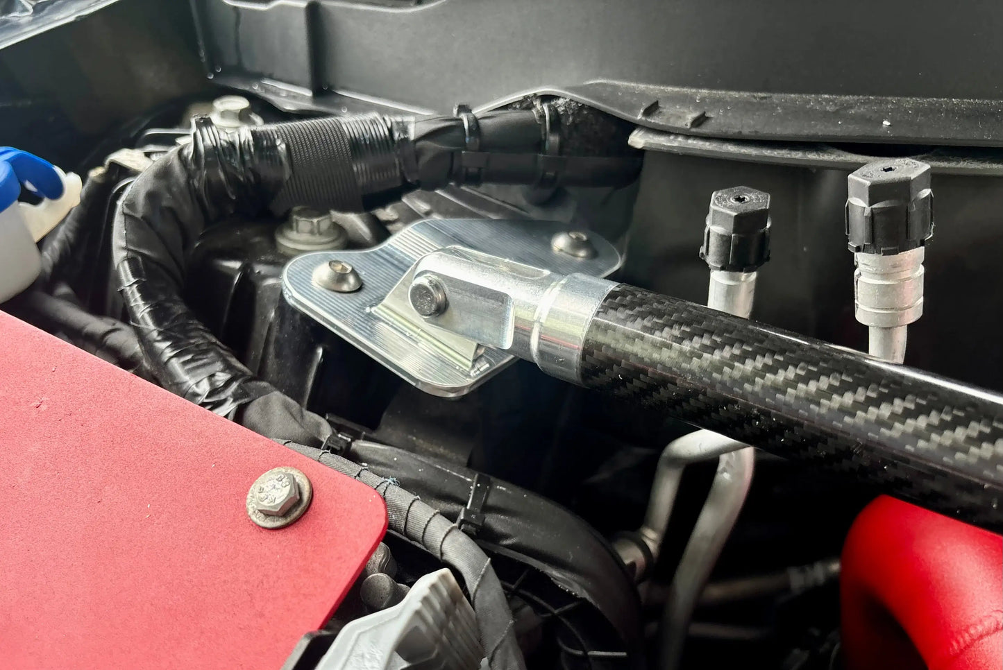 Carbon Fiber Strut Tower Brace Explorer ST