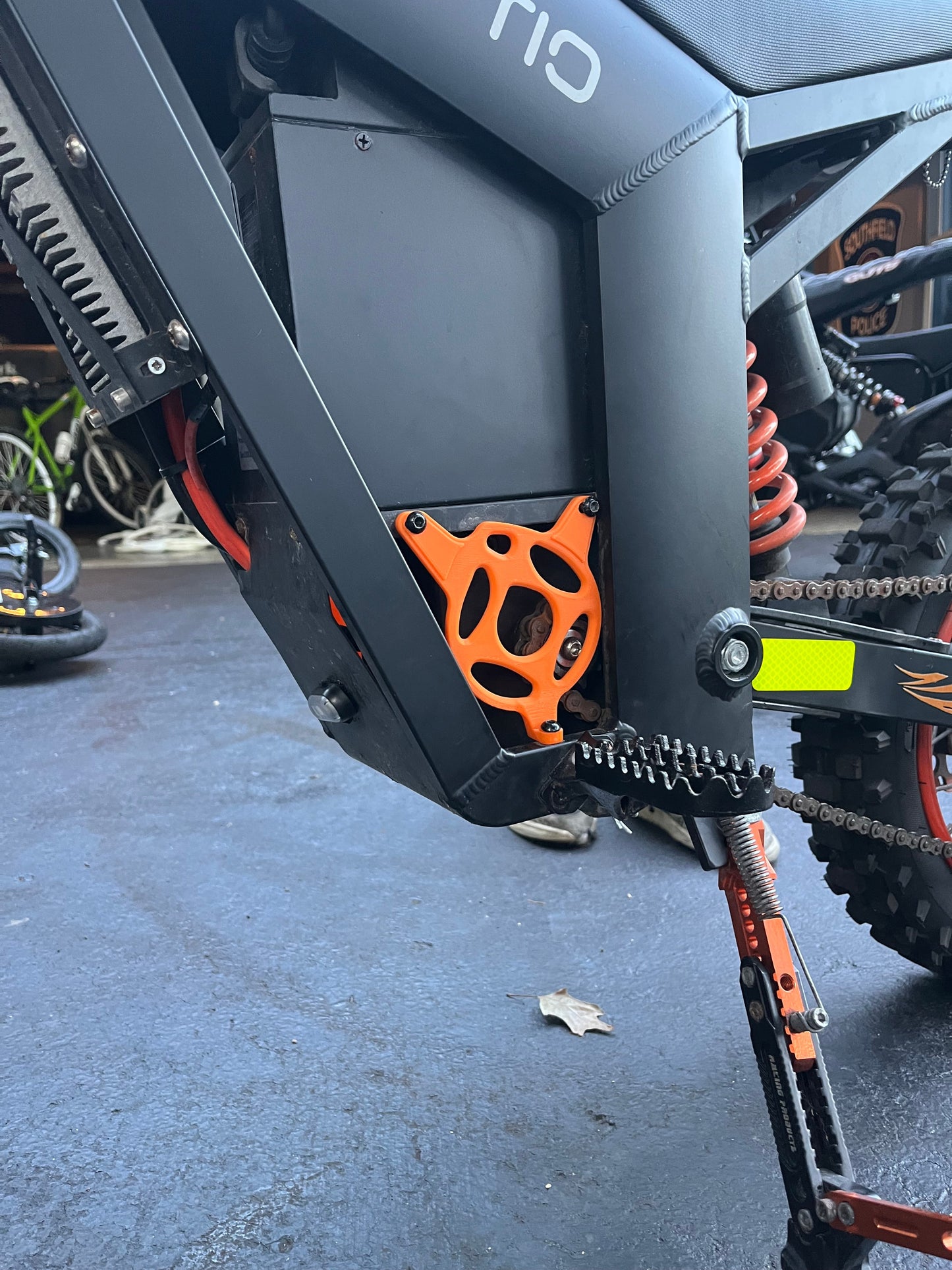Tutio Motor Cover and Panel Combo