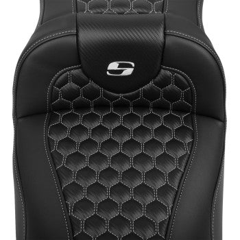 SADDLEMEN Roadsofa™ Extended Reach Seat - with Backrest - Honeycomb - Silver Stitch - FLTR/FLHX '23-'24 823-07-190B5