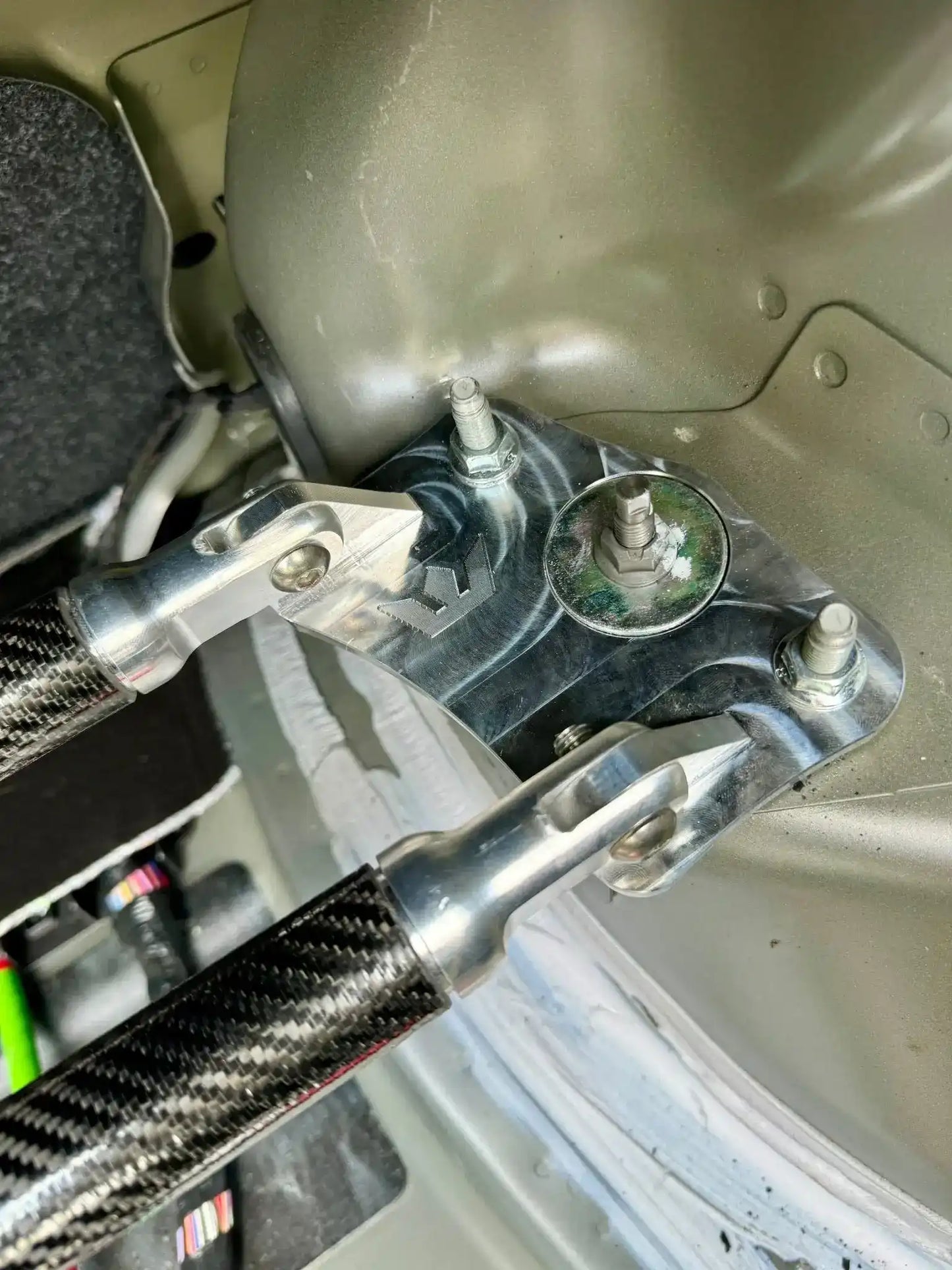 Carbon Fiber 2-Point Trunk Brace 2005-2023 Challenger