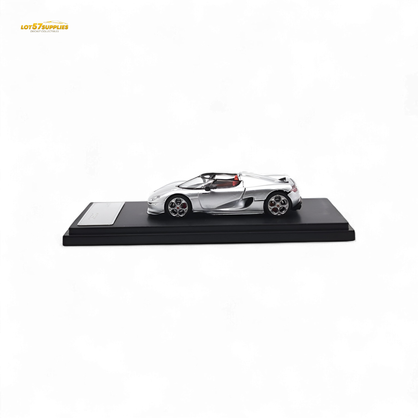 Rhino Model RM CC850 With Magnetic Engine Cover - Silver 1:64