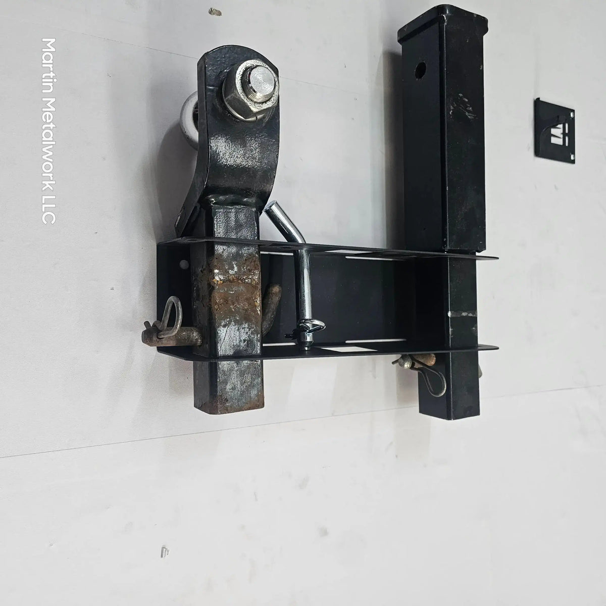 Reciever Strage Rack Wall-Mounted Trailer Hitch Rack - Heavy-Duty Hitch Receiver Holder - P ...