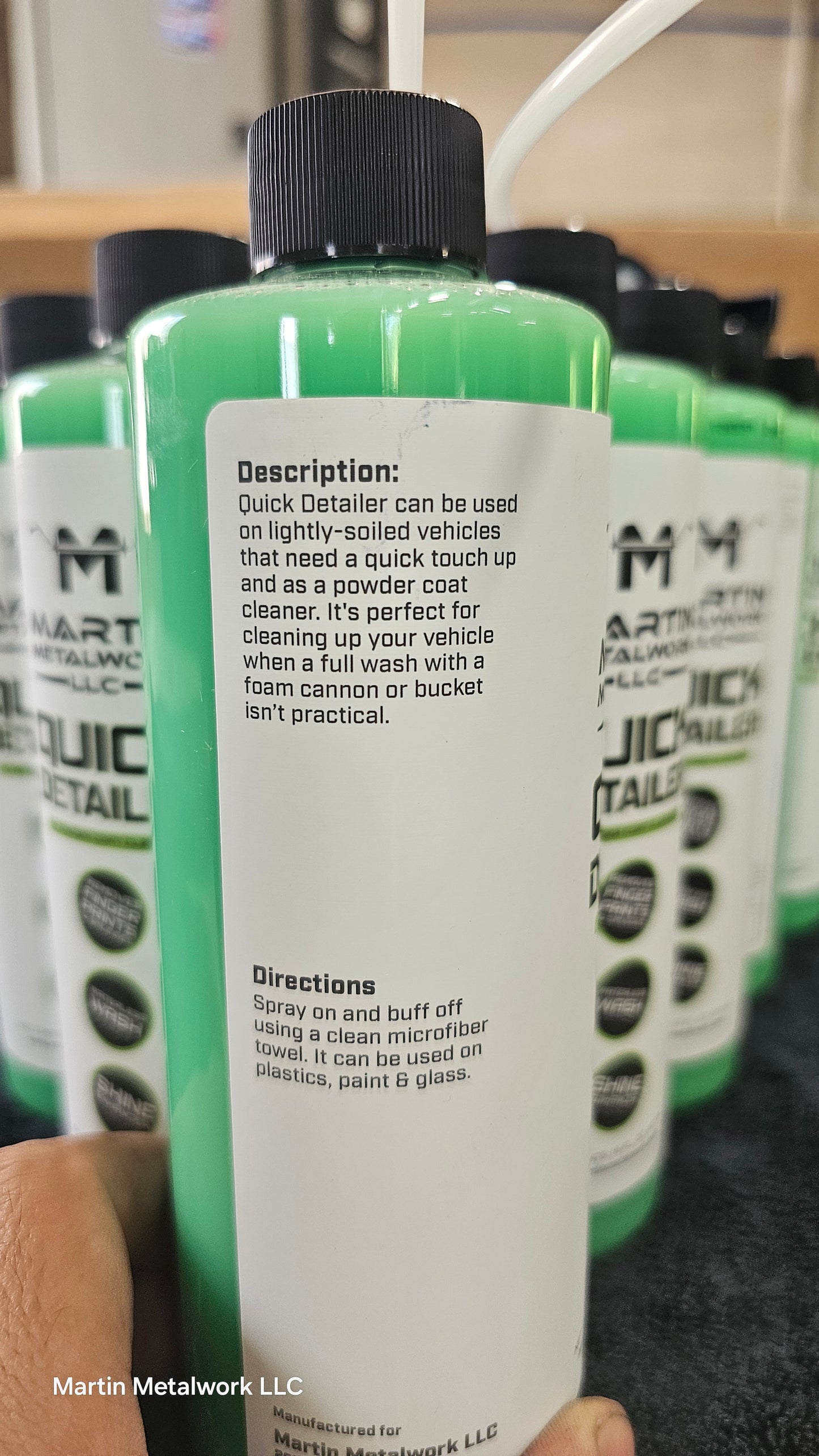 Waterless Quick detailer and powder coat cleaner