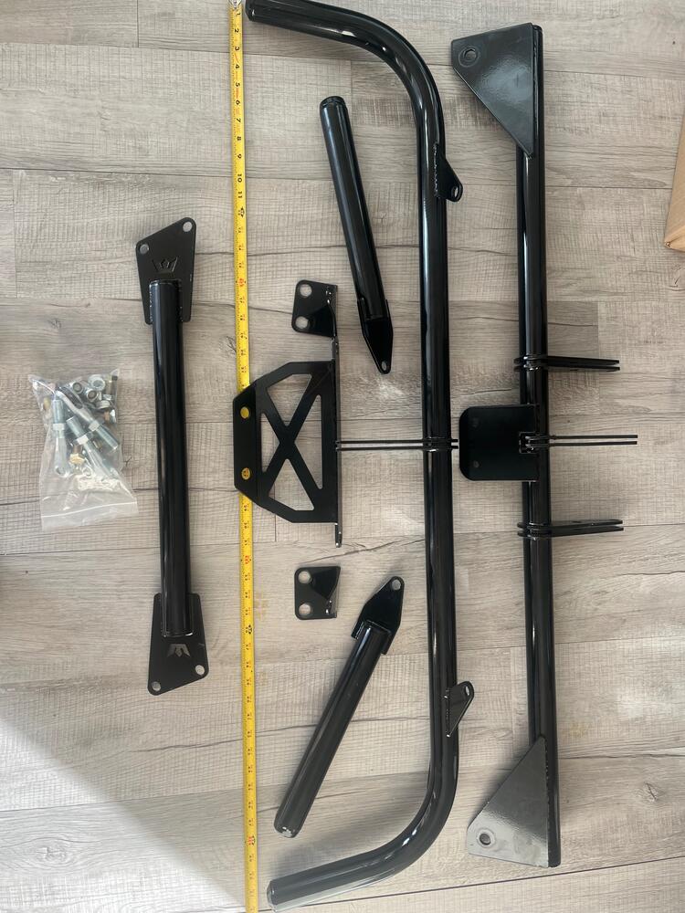 Speedlogix Bolt-In Harness Bar 2008-2023 Challenger