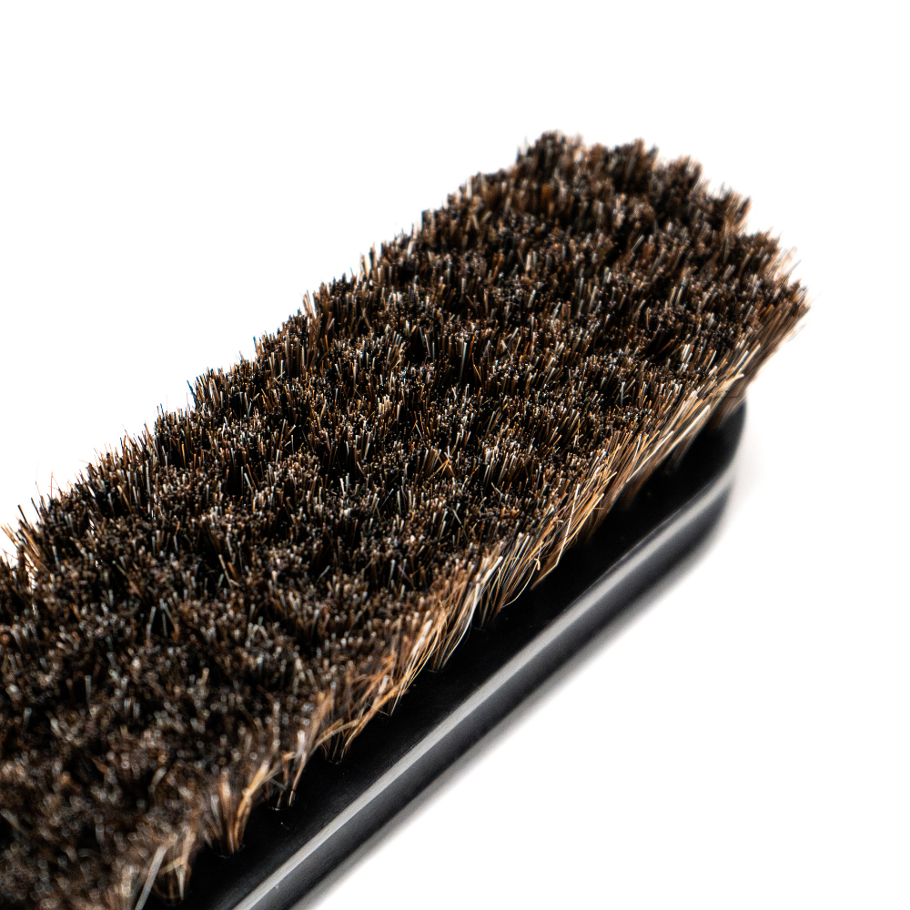 BLACKLINE® LEATHER BRUSH