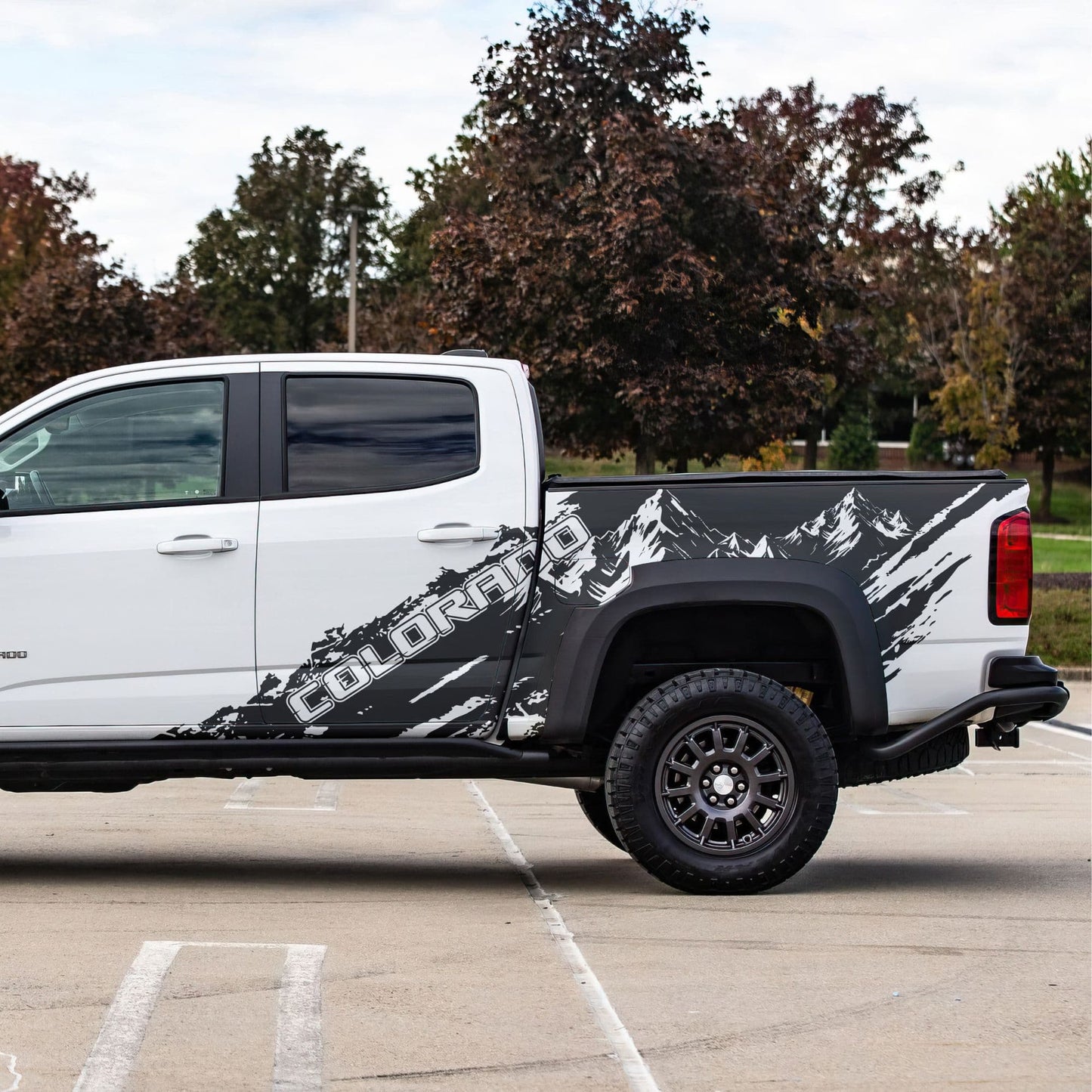 Chevy Colorado Truck Mud Splash Mountain Vinyl Car Graphic Sticker. Set of 2. #7110-Sup