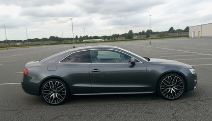 AU1 22x9.5 5x112 +26 66.6 Black Machined Face