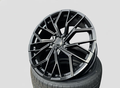 AU18 22x10 5x112 +26 66.6 Gloss Black