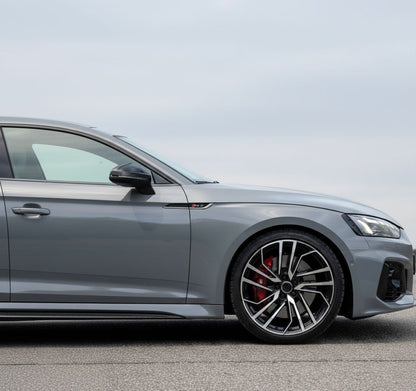 AU15 19x8.5 5x112 +32 66.6 Black Machined Face