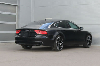 AU3 18X8 5X112 +35 66.6 Black Machined Face