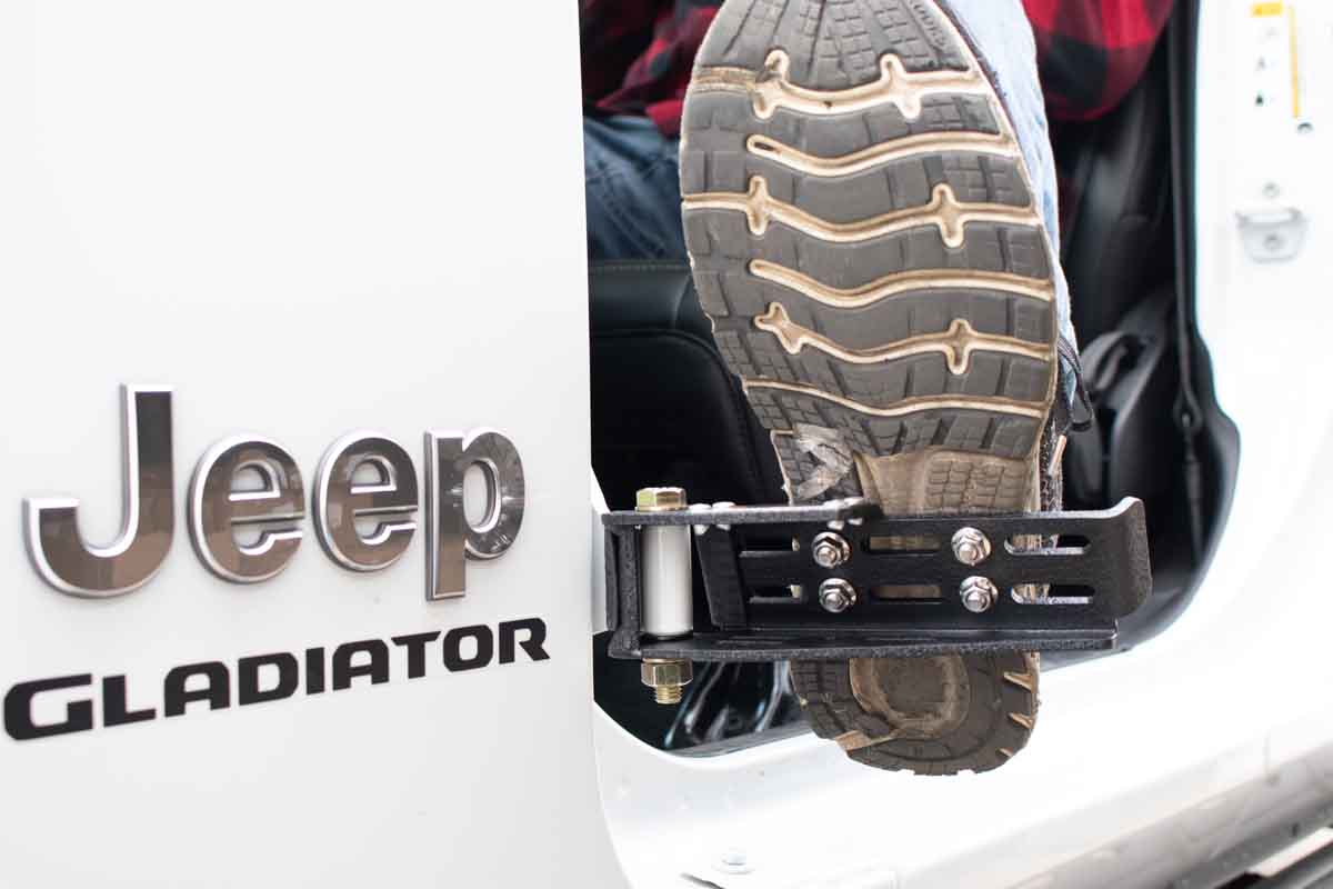 Fishbone Offroad Foot Peg Set for 2007 & Up Jeep Wrangler/Gladiator FB21268