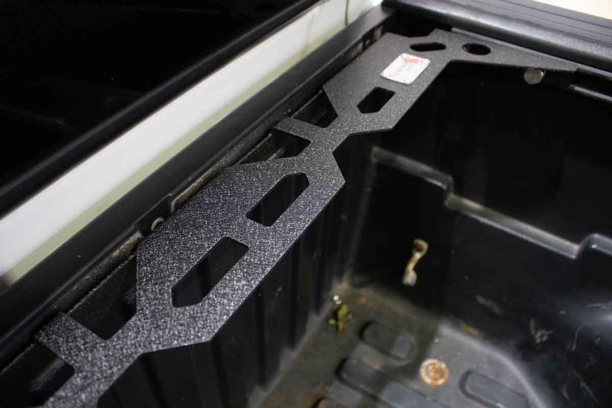 Fishbone Offroad Wheel Chock System for 2005 & Up Toyota Tacoma FB21294