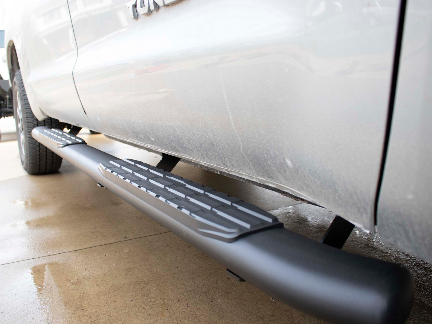 Fishbone Offroad Oval Side Steps for 2007-2021 Toyota Tundra DOUBLE CAB FB21386