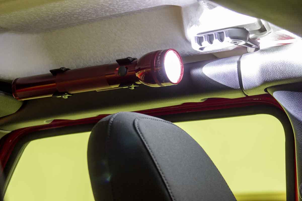 Fishbone Offroad Front Roll Bar Flashlight Mount for 2018-2023 Jeep Wrangler FB25092