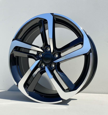 HD1 20x8.5 5x114.3 +35 64.1 Black Machined Face