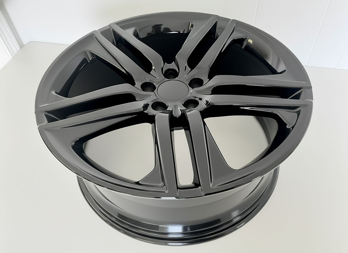 HD2 19x8 5x114.3 +40 64.1 Gloss Black