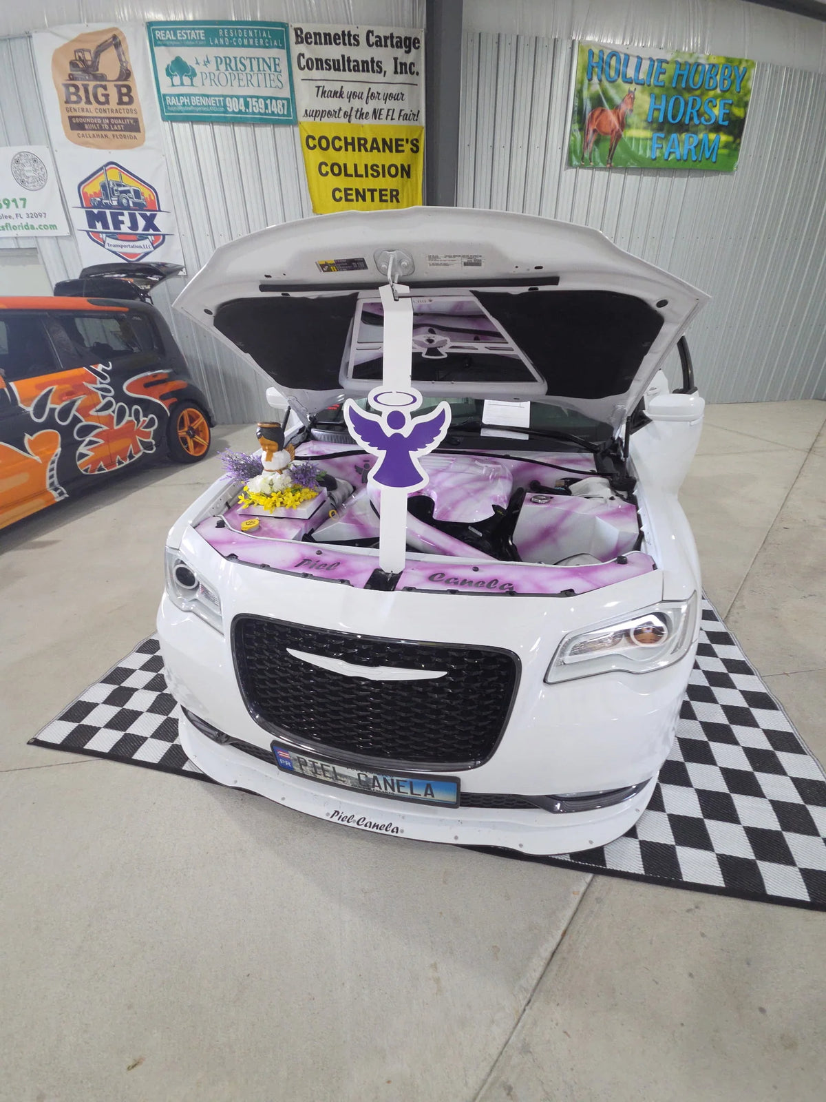 Custom Car Shows Hood Props