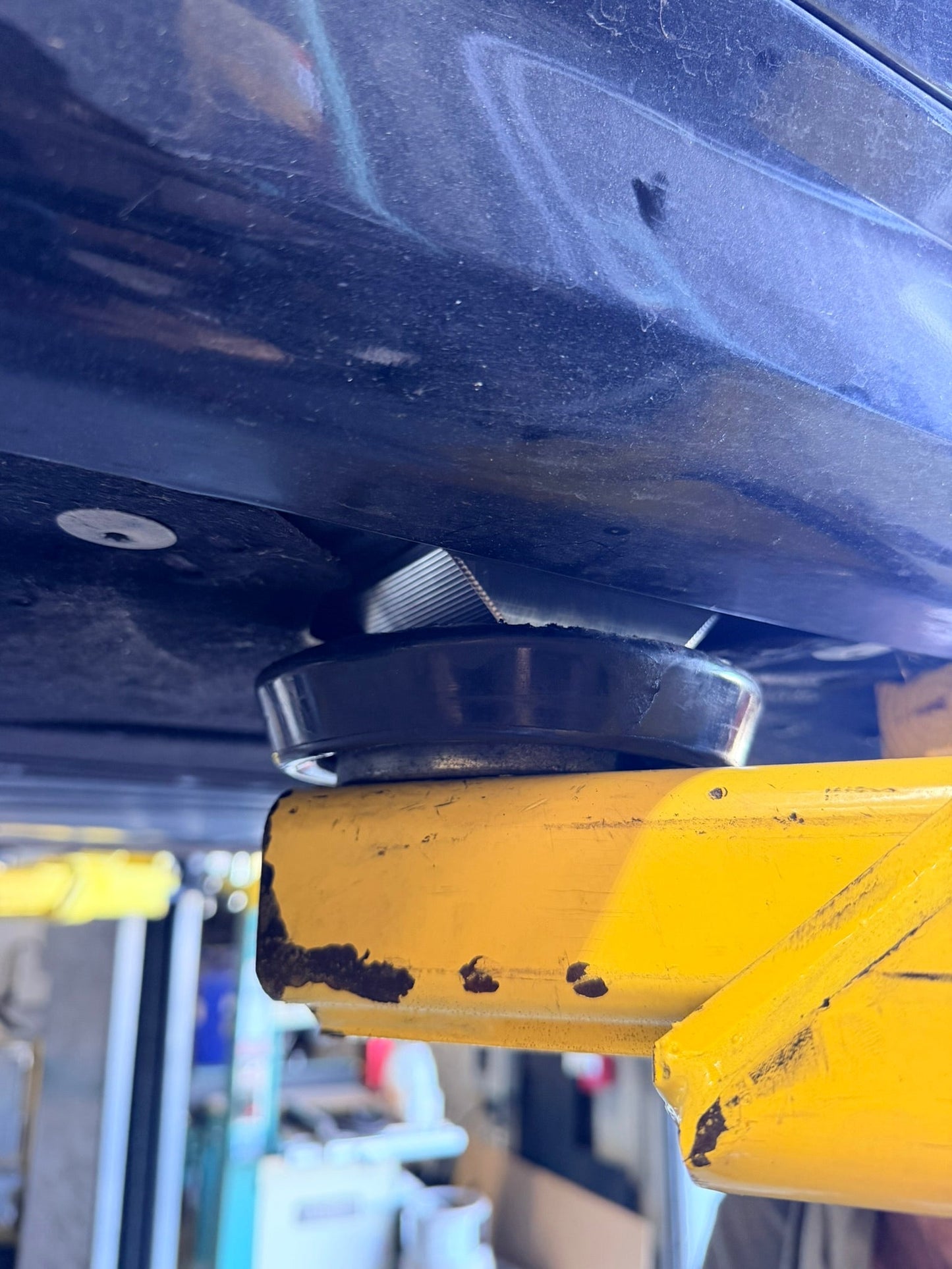BMW Bolt-on Lift Pads