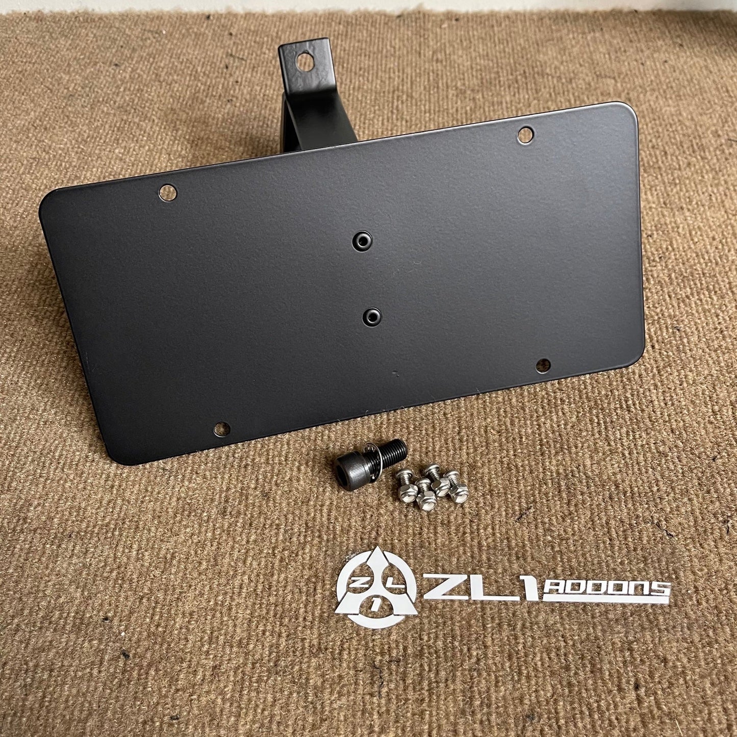 Challenger 09-23 License Plate Holder