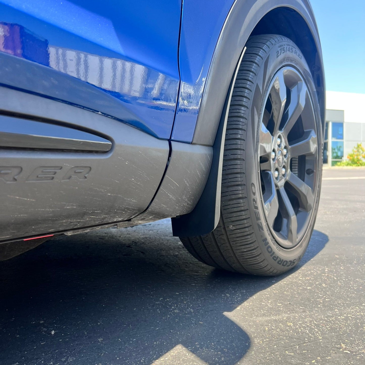 Explorer 19-24 Standard Rock Guards