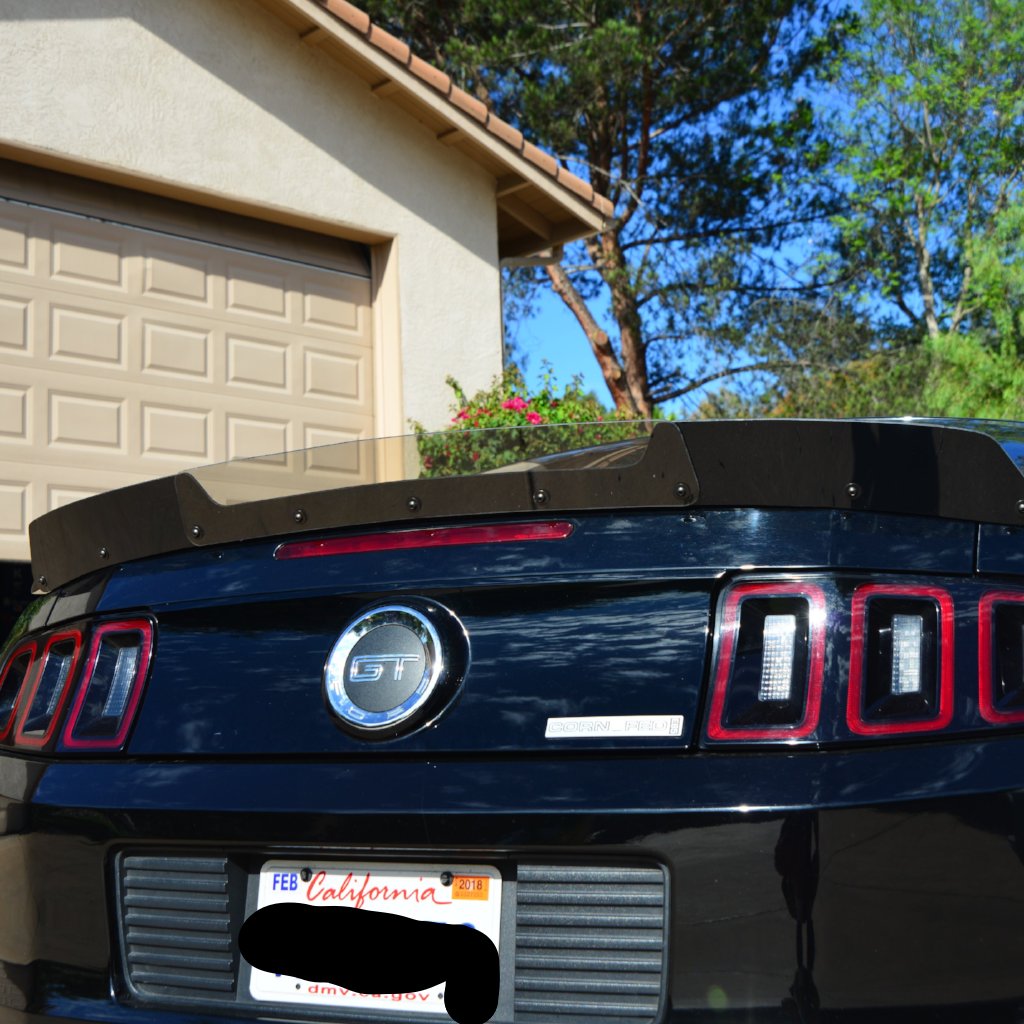 Mustang 10-14 Wicker Bill