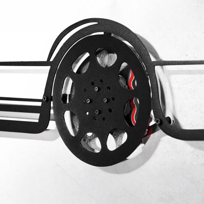 Mercedes W124 Wall Art – Classic Steel Silhouette with Spinning Wheels-KAFMEKA035