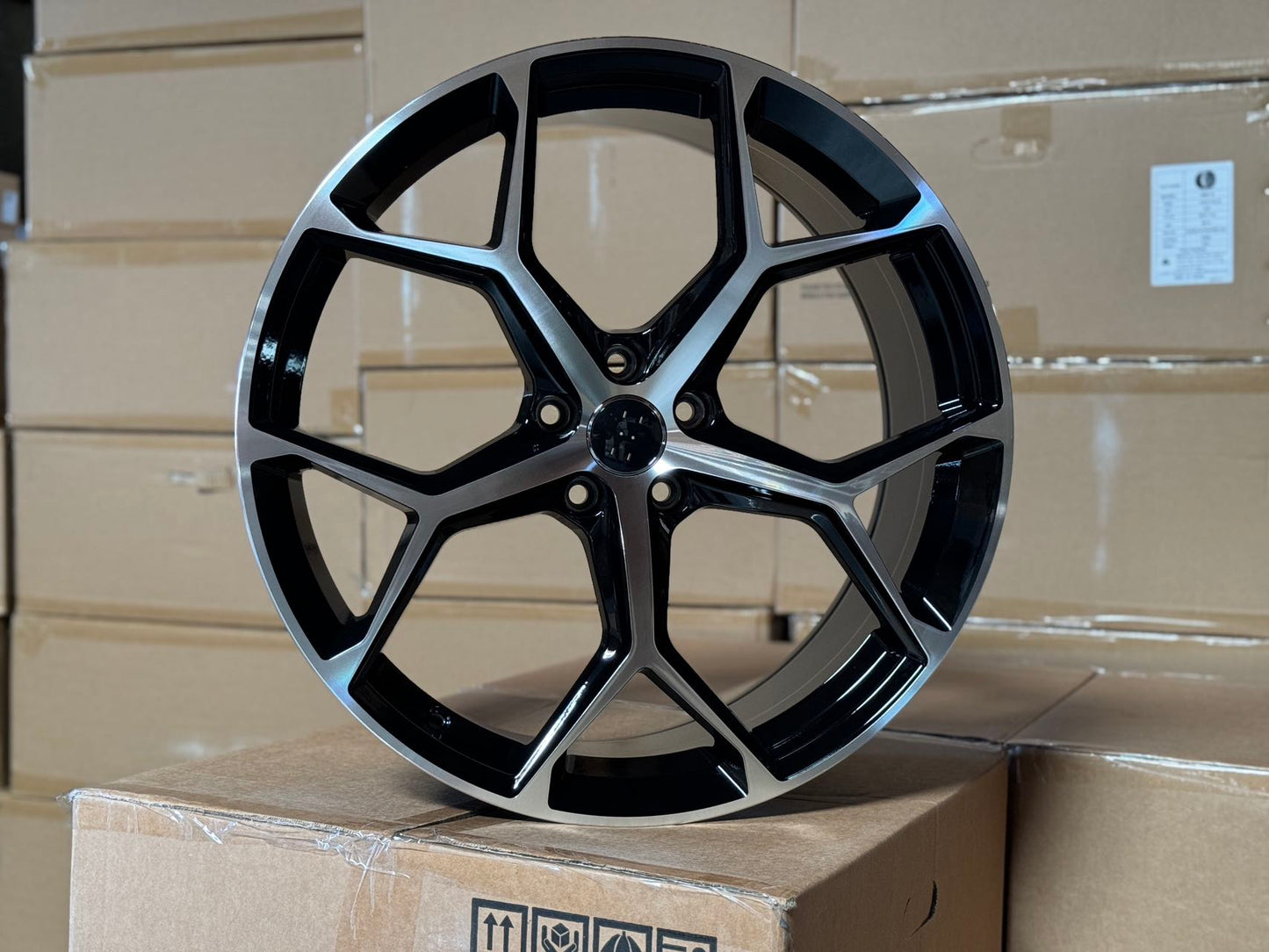 AU16 20x9 5x112 +30 66.6 Black Machined Face