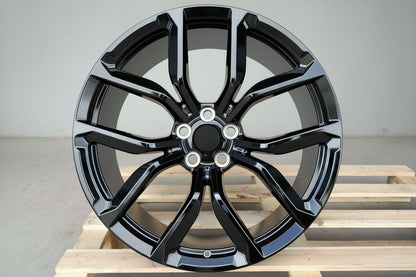 LR3 22x9.5 5x120 +45 72.6 Gloss Black