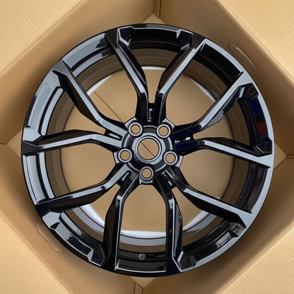 LR3 22x10 5x120 +48 72.6 Gloss Black