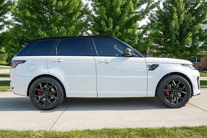 LR3 22x10 5x120 +48 72.6 Gloss Black