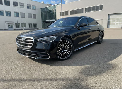 MB15 20x9.5 5x112 +38 66.6 Black Machined Face
