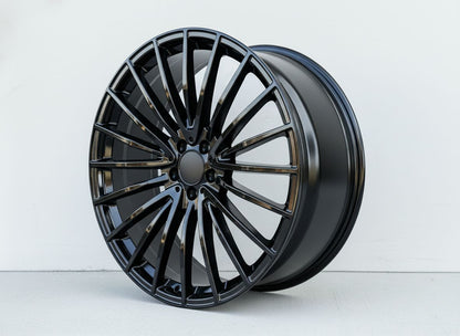 MB15 19x9.5 5x112 +40 66.6 Gloss Black