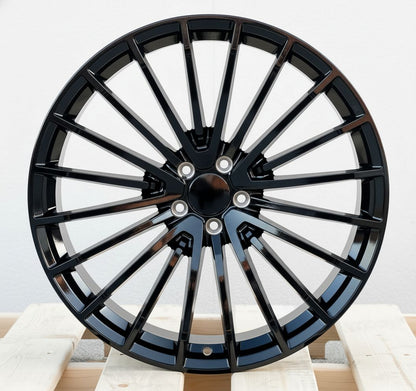MB15 18x9.5 5x112 +38 66.6 Gloss Black
