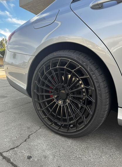 MB22 21x10 5x112 +43 66.6 Gloss Black