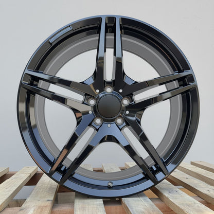 MB3 19x8.5 5x112 +35 66.6 Gloss Black
