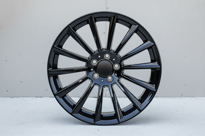 MB4 19x9.5 5x112 +45 66.6 Gloss Black