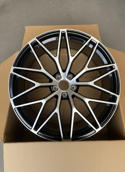 PS1 21x10 5x112 +19 66.5 Black Machined Face