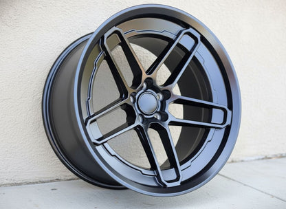 SR8 20x9.5 5x115 +15 71.5 Matte Black