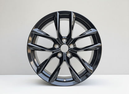 TS2 18x8.5 5x114.3 +35 64.1 Gloss Black