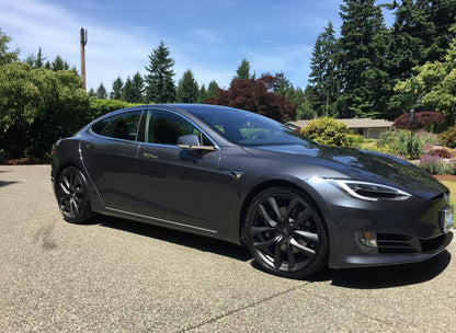 TS2 22x10 5x120 +35 64.1 Matte Black