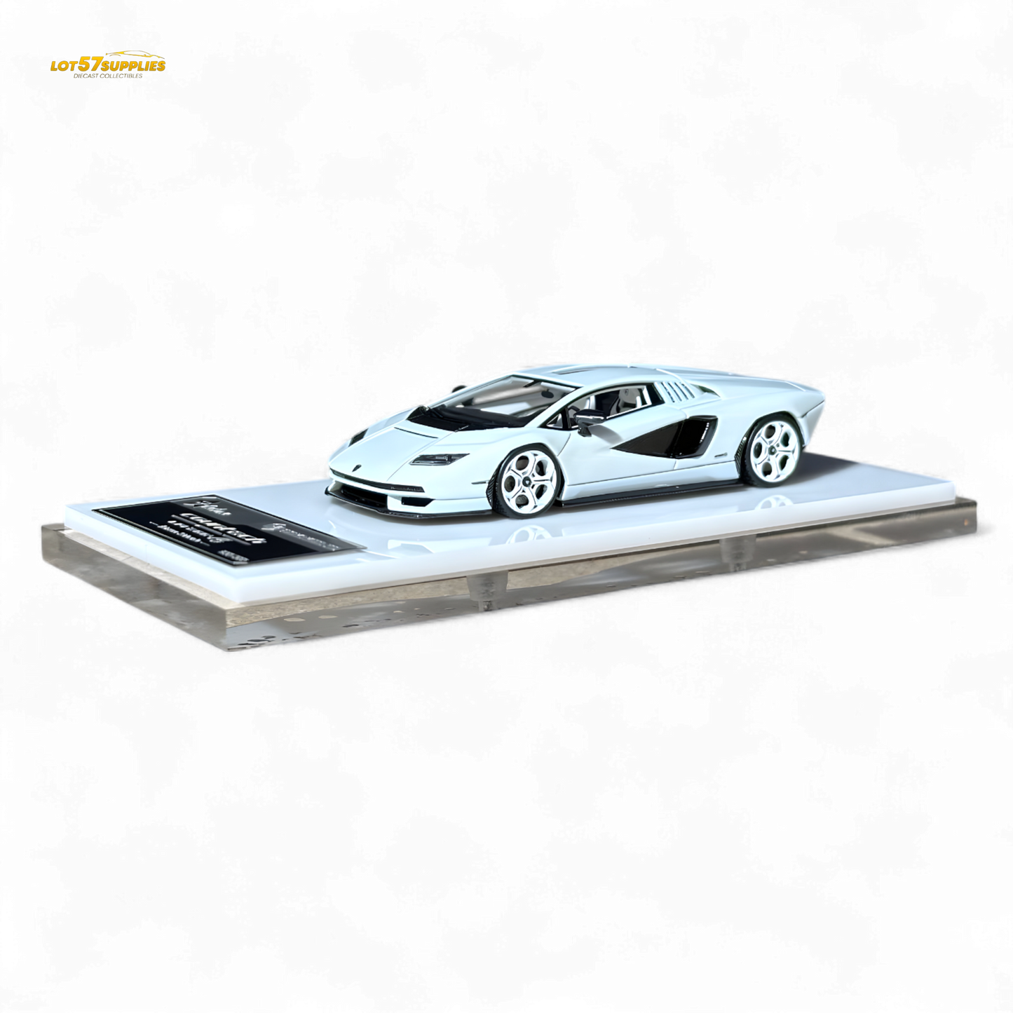 Fuelme Model NEO COUNTACH LPI 800-4 BIANCO SIDERALE 1:64 Resin