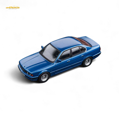 (Pre-Order) DCM BMW E34 5-Series Sedan - Avis Metallic Blue 1:64