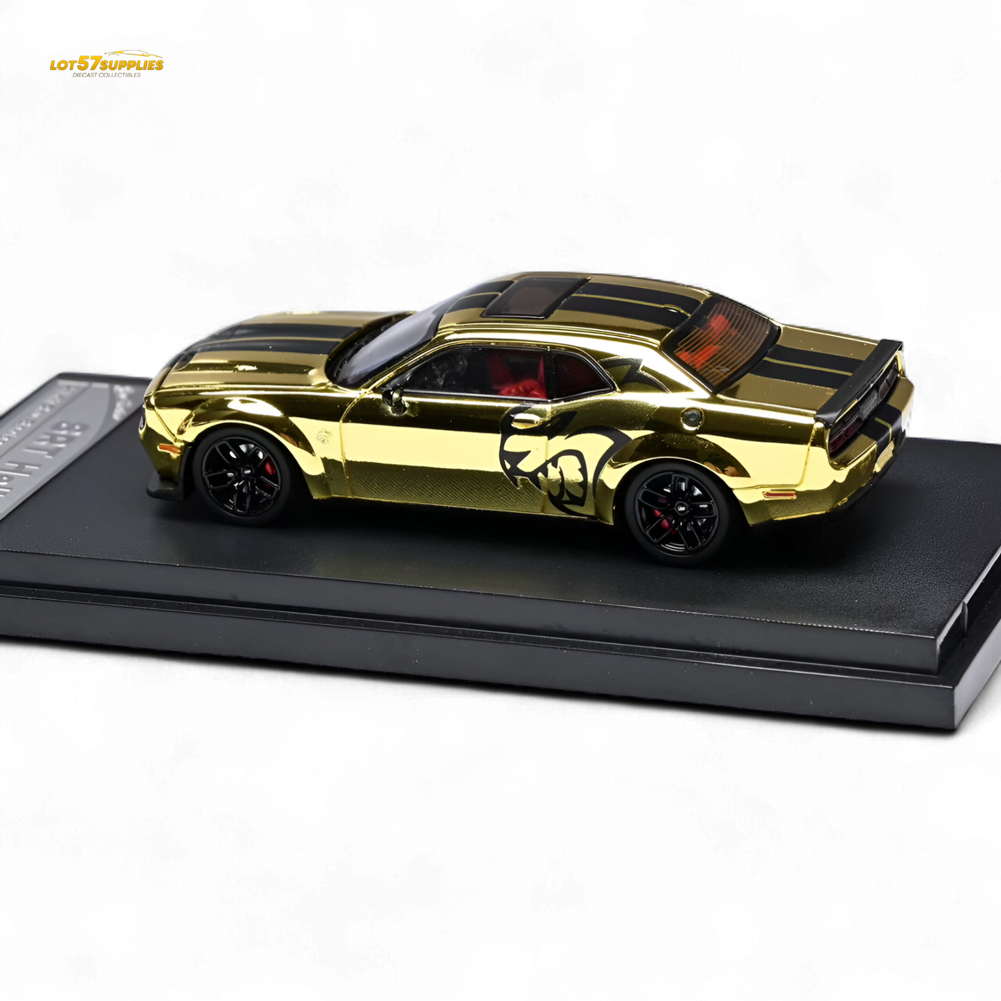 (Pre-Order) Stance Hunters Dodge Challenger SRT Hellcat Gold 1:64