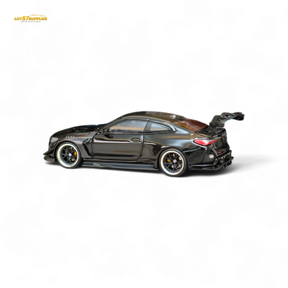 (Pre-Order) SW BMW M4 G82 Widebody Kit Bright Black 1:64