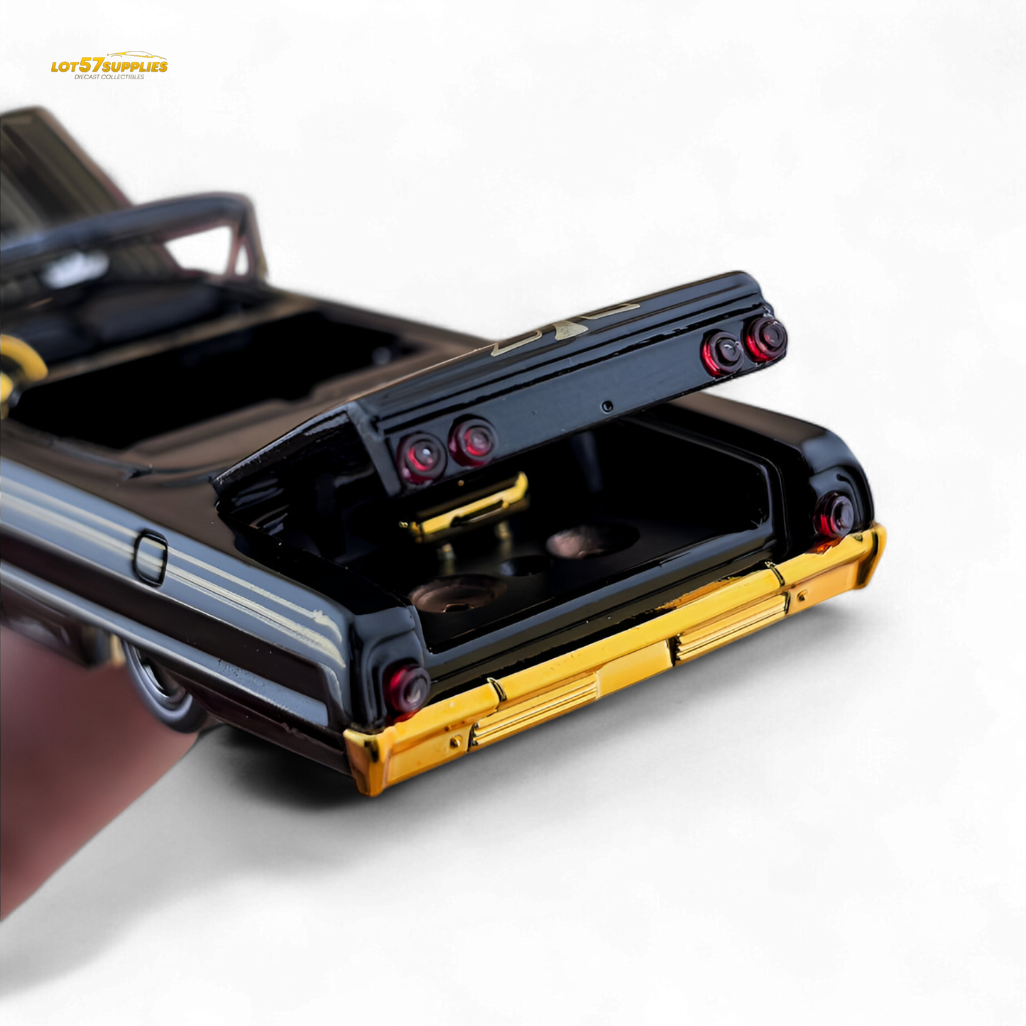 (Pre-Order) Fine Works64 Chevrolet Impala Lowrider - Black / Gold - 1:64