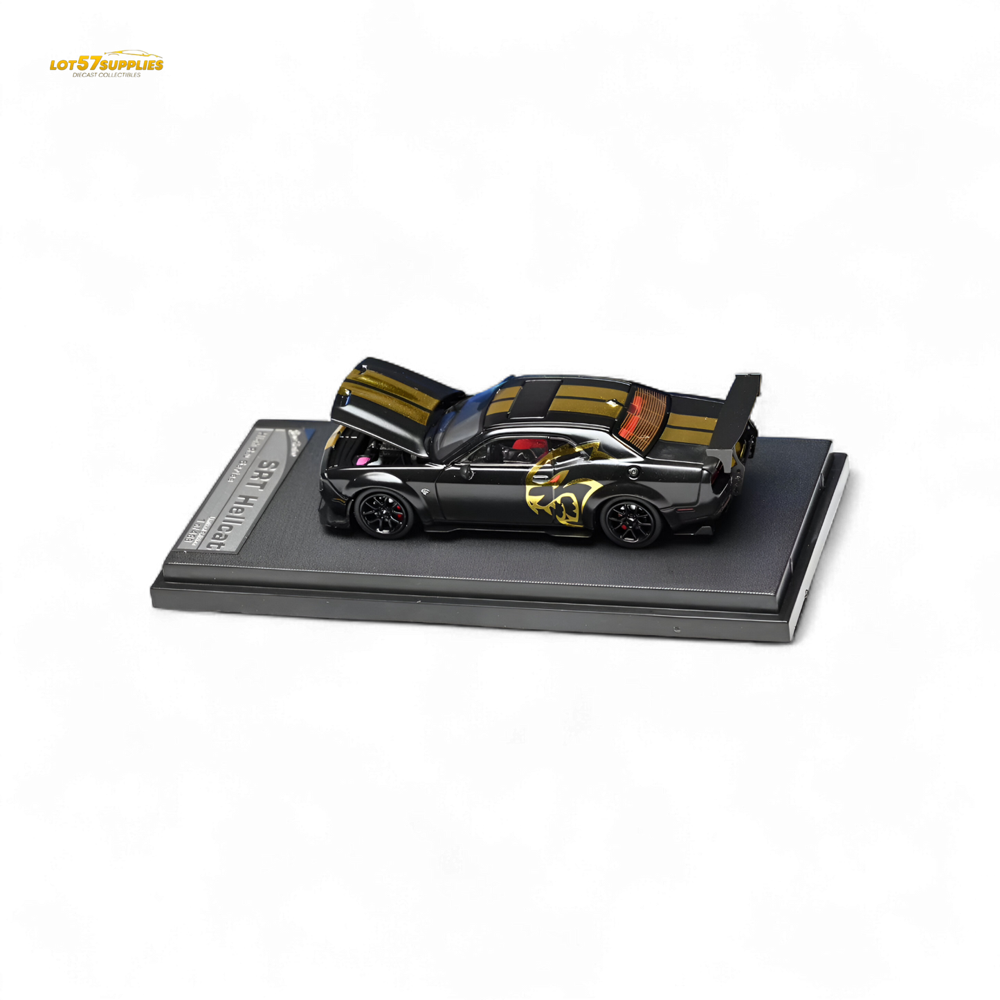 (Pre-Order) Stance Hunters Challenger SRT Hellcat - Midnight Eclipse 1:64