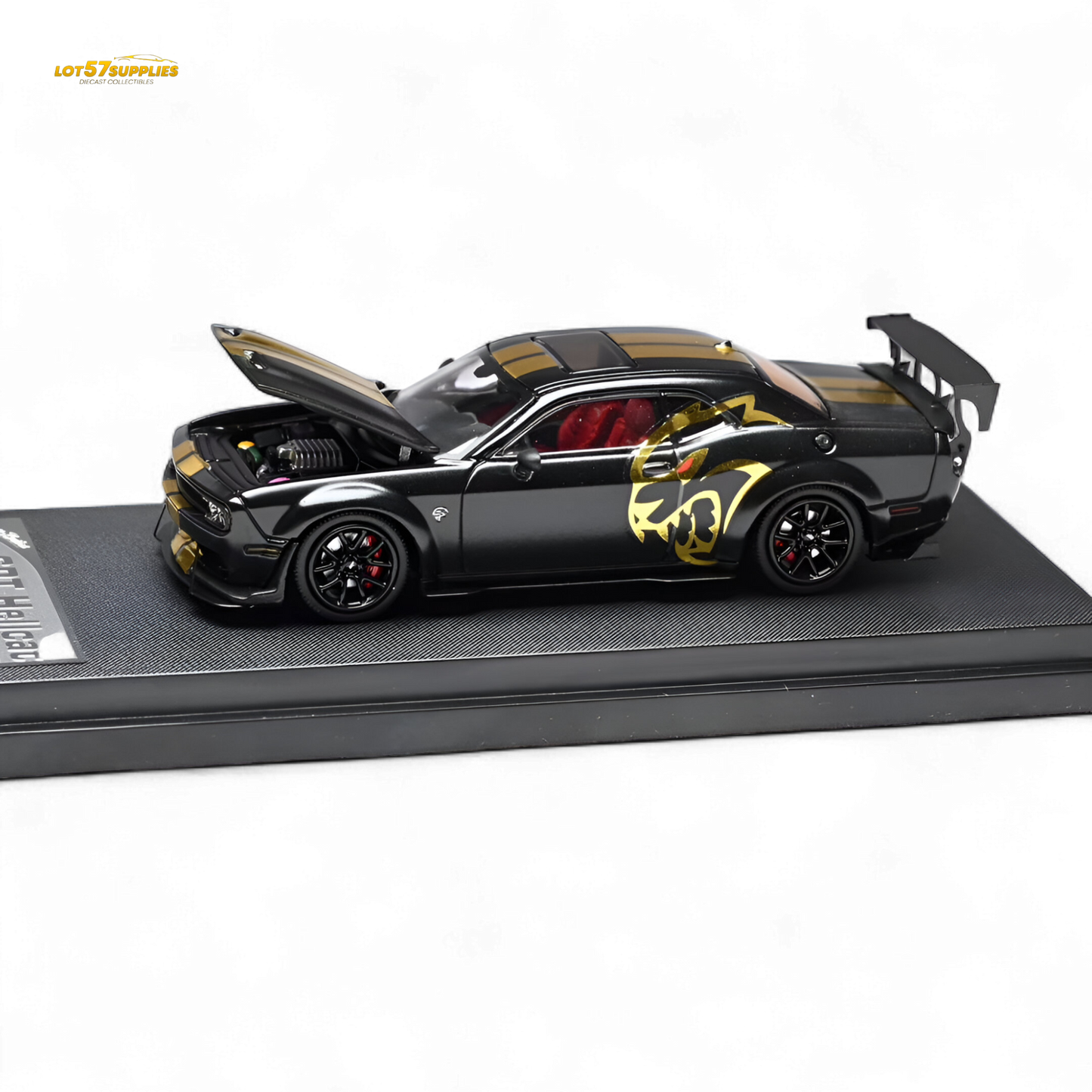 (Pre-Order) Stance Hunters Challenger SRT Hellcat - Midnight Eclipse 1:64